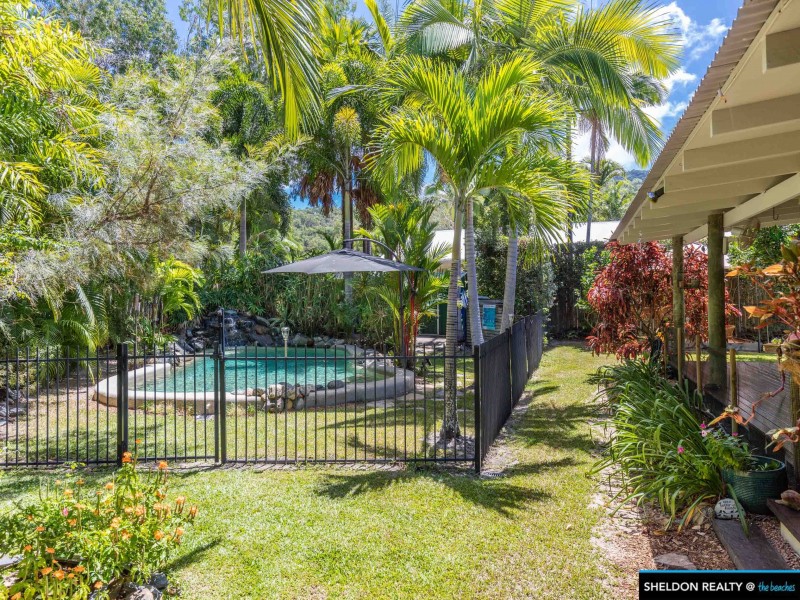 5 Legret Close, Clifton Beach QLD 4879