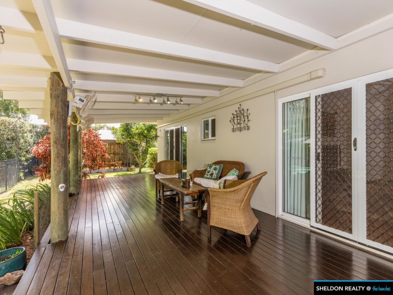 5 Legret Close, Clifton Beach QLD 4879