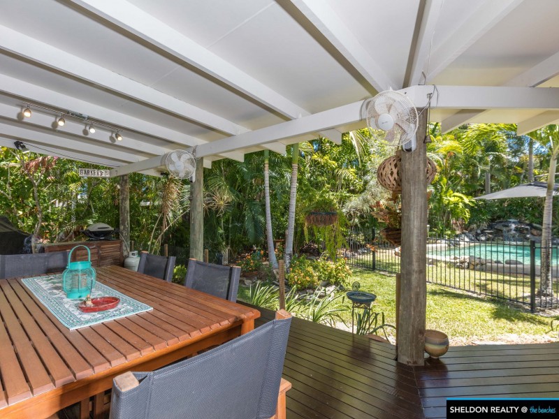 5 Legret Close, Clifton Beach QLD 4879
