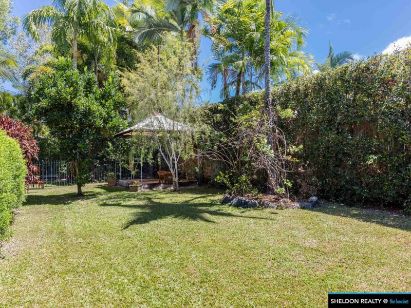 5 Legret Close, Clifton Beach QLD 4879