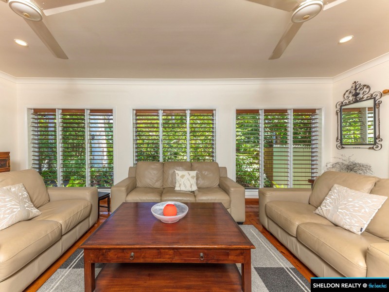 5 Legret Close, Clifton Beach QLD 4879