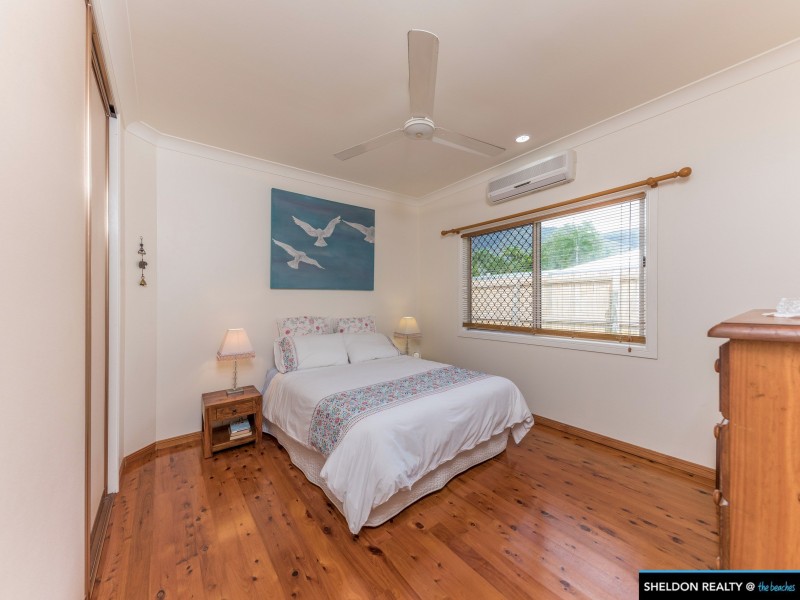 5 Legret Close, Clifton Beach QLD 4879