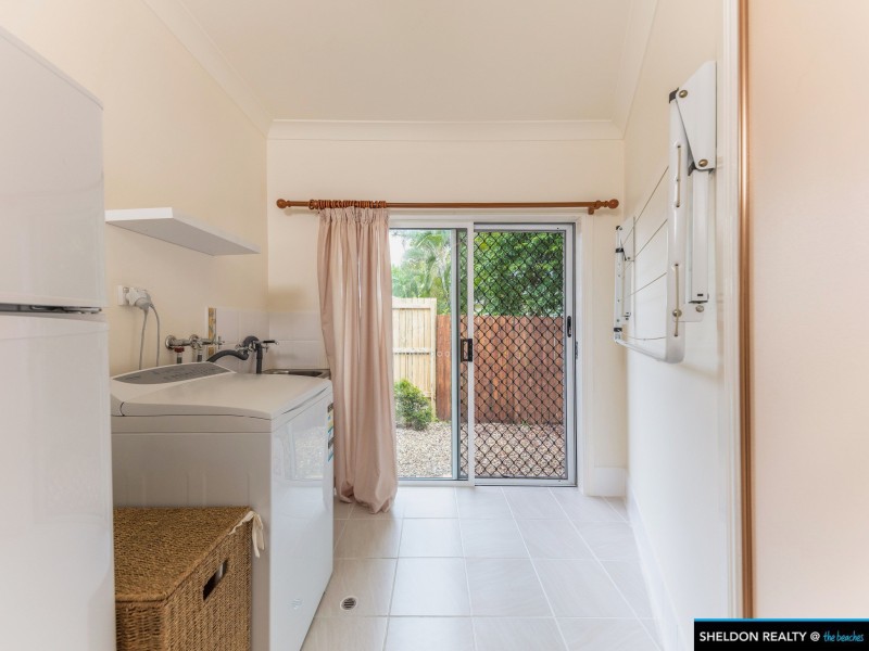 5 Legret Close, Clifton Beach QLD 4879