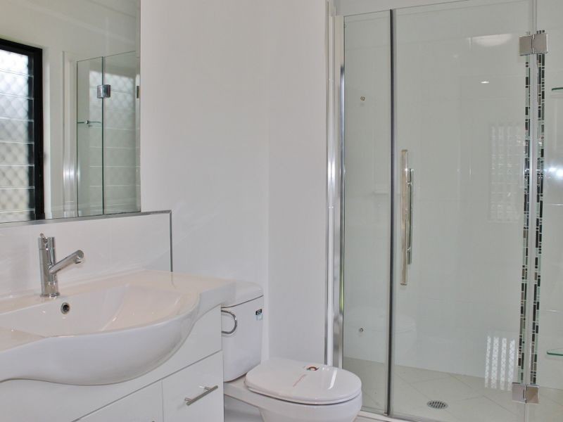50 Flagstone Tce, Smithfield QLD 4878