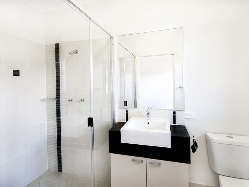 63 Leftwich Street, White Rock QLD 4868