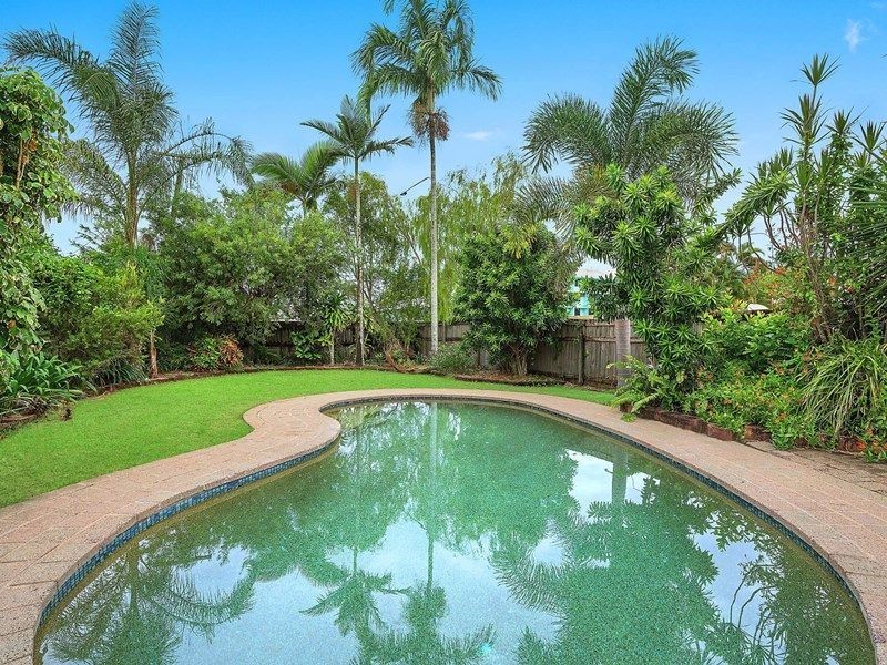 7/235 McLeod Street, Cairns North QLD 4870