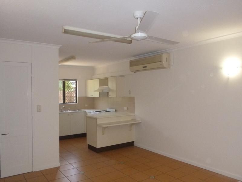 7/235 McLeod Street, Cairns North QLD 4870