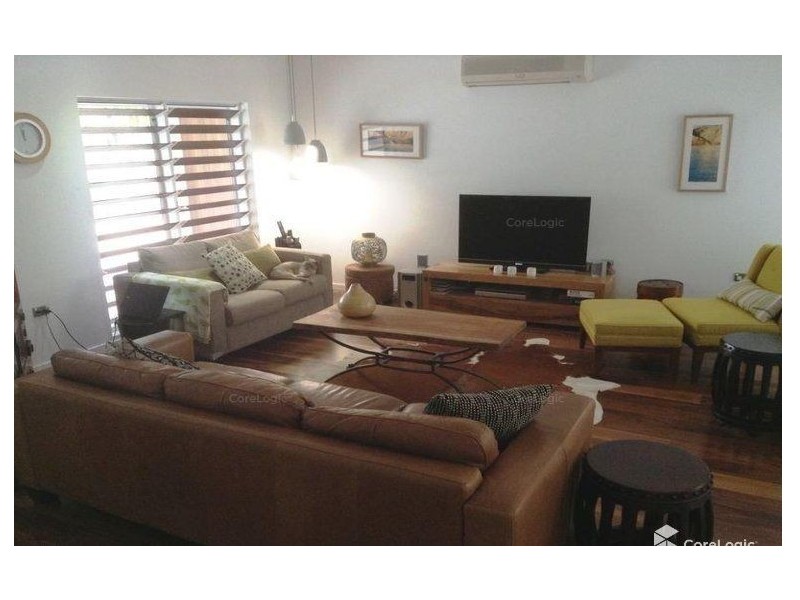 22 EDDY ST, Clifton Beach QLD 4879