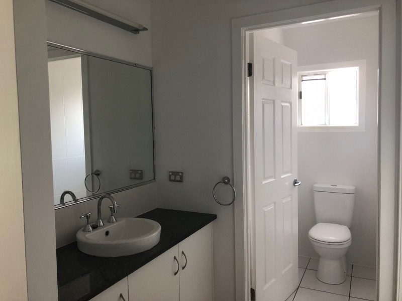 22 EDDY ST, Clifton Beach QLD 4879