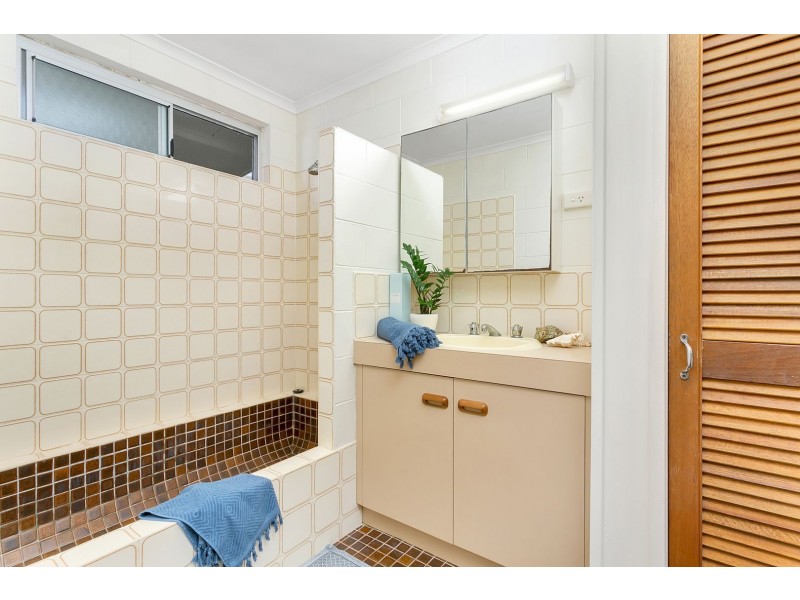 12 Sussex Street, Trinity Park QLD 4879