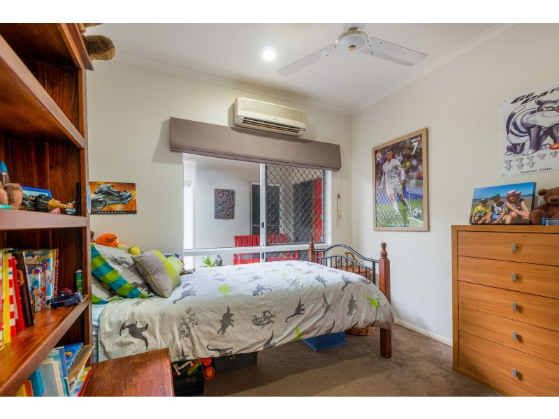 8 Cronulla Close, Kewarra Beach QLD 4879