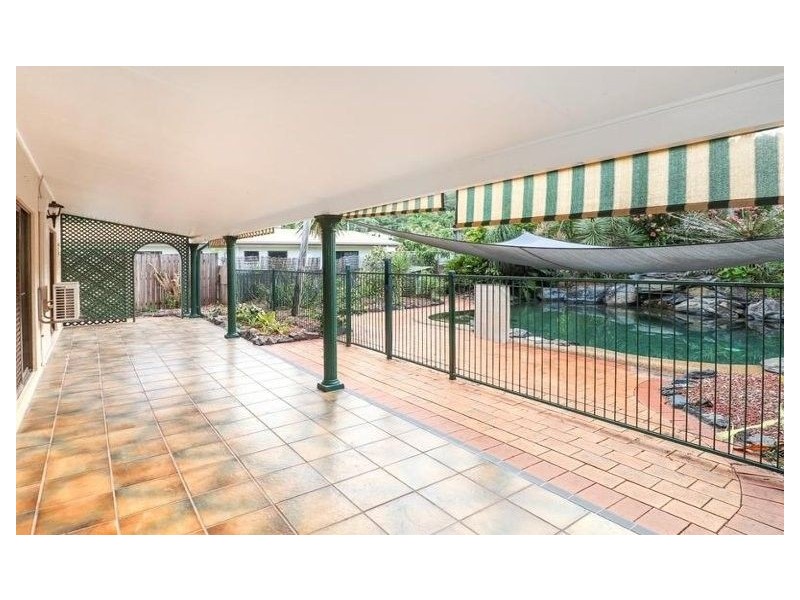 42 Gavin Street, Smithfield QLD 4878