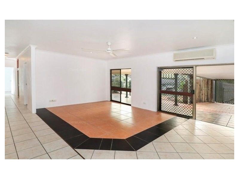 42 Gavin Street, Smithfield QLD 4878