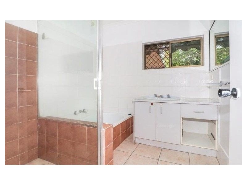 42 Gavin Street, Smithfield QLD 4878