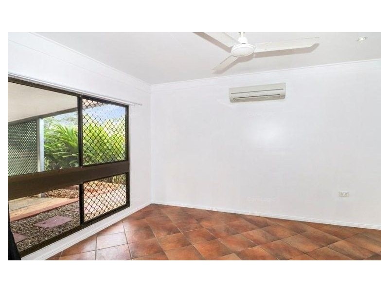 42 Gavin Street, Smithfield QLD 4878
