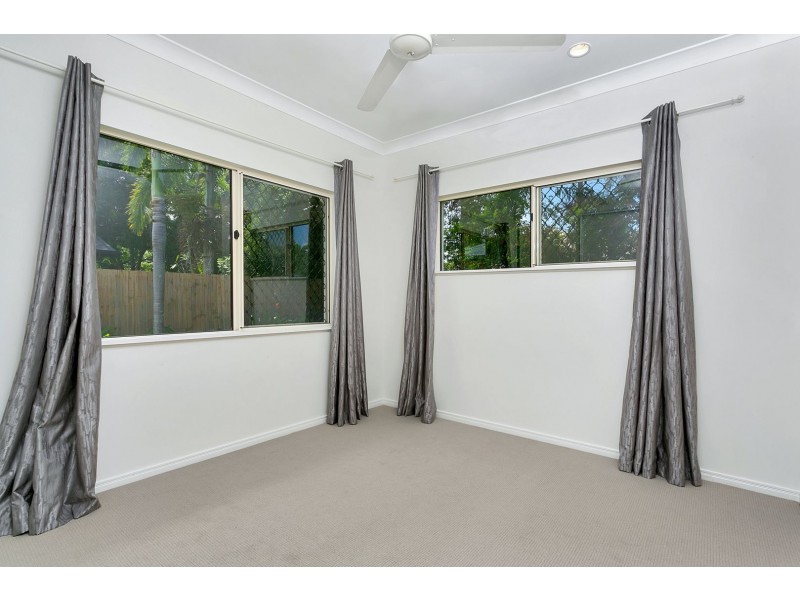 2 ELLIS CL, Kewarra Beach QLD 4879