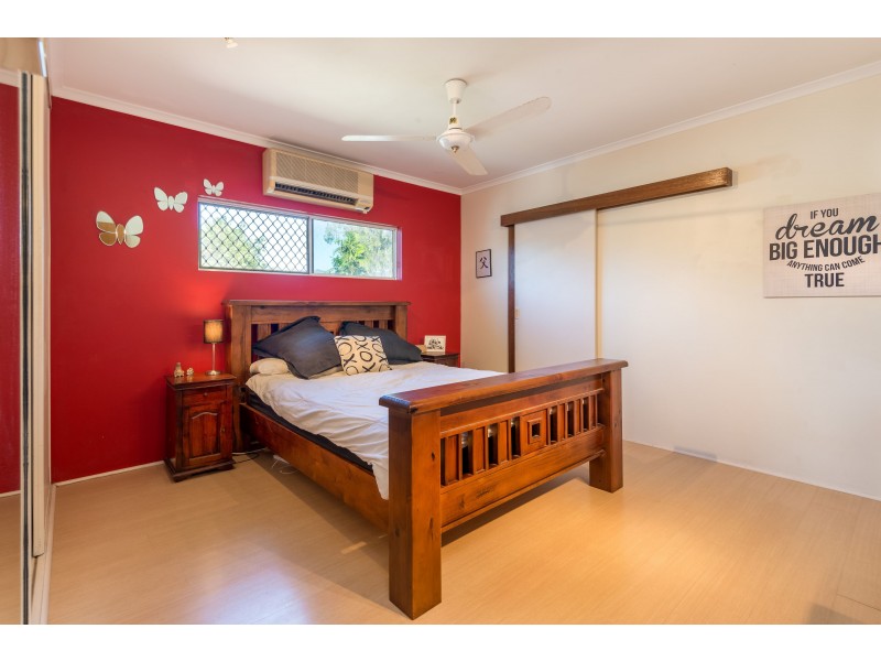 27 Debbie Street, Trinity Park QLD 4879