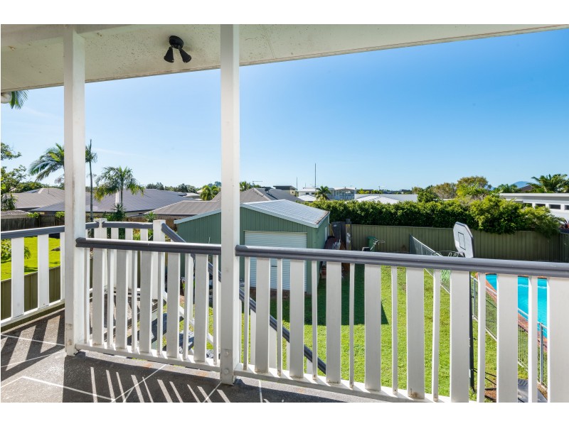 27 Debbie Street, Trinity Park QLD 4879