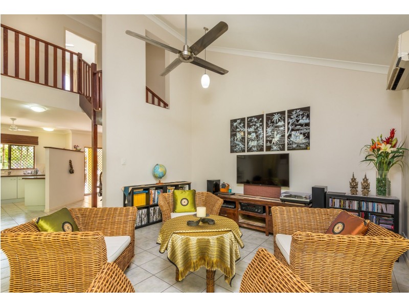 10/71-73 Cedar Road, Palm Cove QLD 4879