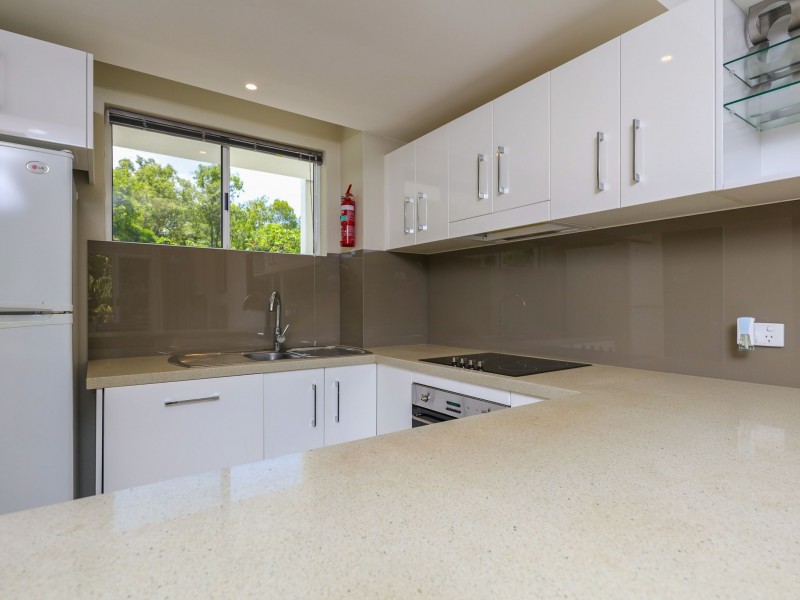 232/305-341 Coral Coast Drive, Palm Cove QLD 4879