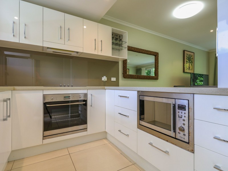 232/305-341 Coral Coast Drive, Palm Cove QLD 4879