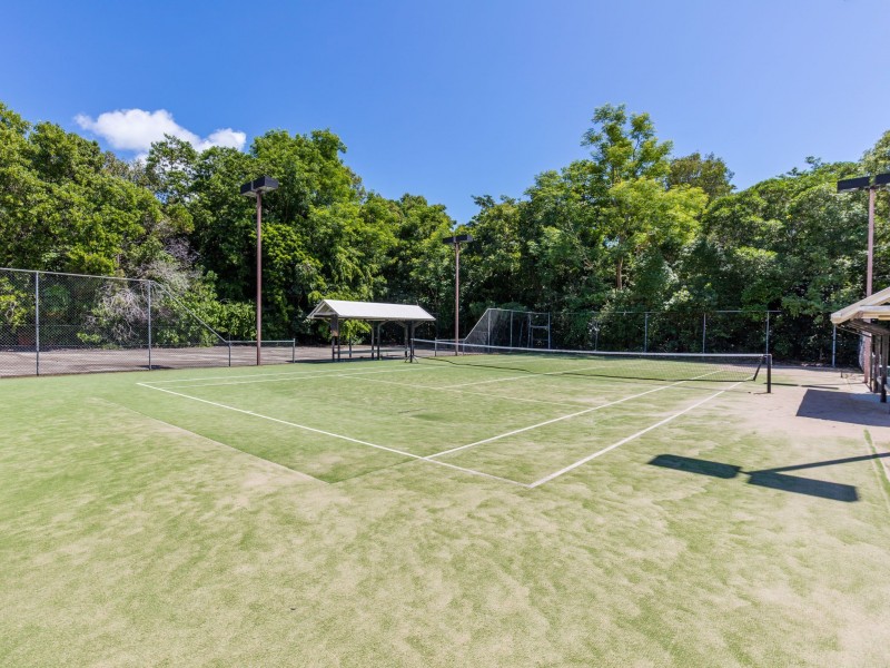 232/305-341 Coral Coast Drive, Palm Cove QLD 4879