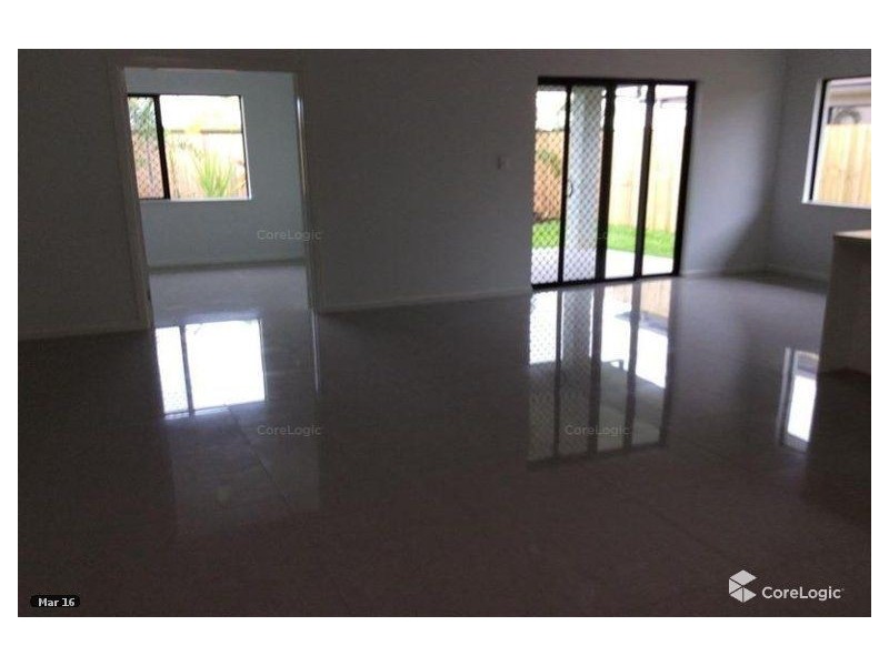 49 Flagstone Tce, Smithfield QLD 4878