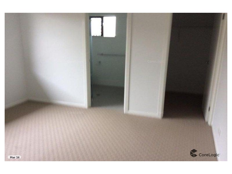 49 Flagstone Tce, Smithfield QLD 4878