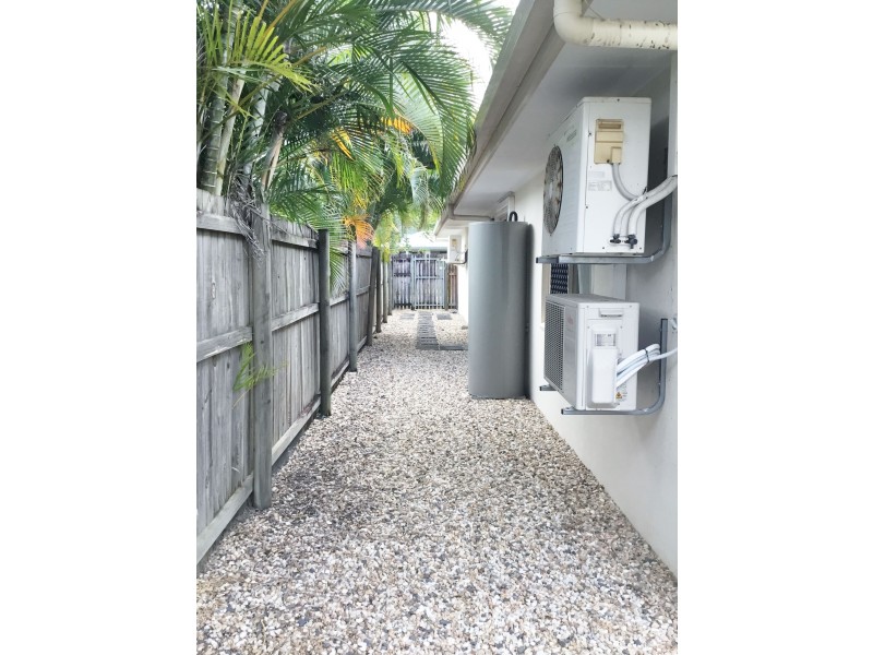 28 Goldberg Close, White Rock QLD 4868