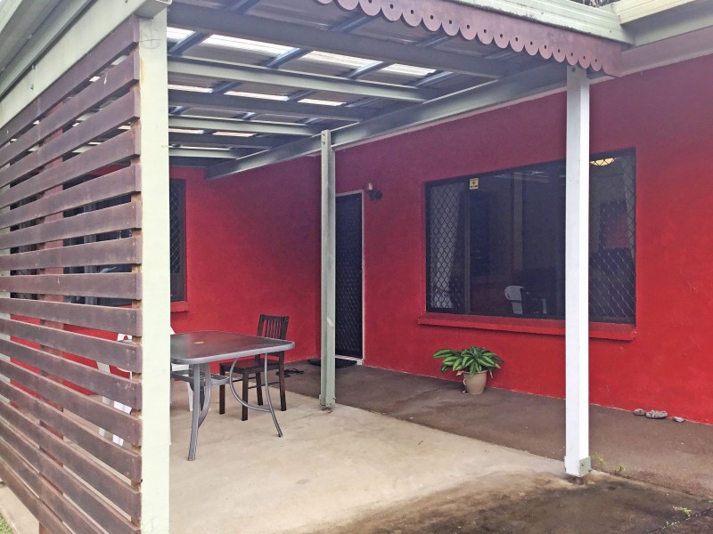 9 Coleus Court, Mooroobool QLD 4870