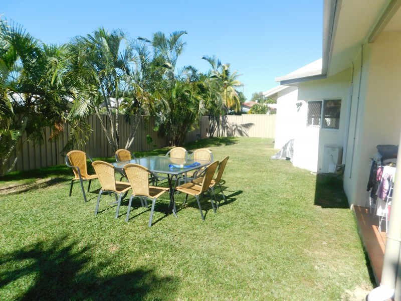 11 WHALE CL, Kewarra Beach QLD 4879