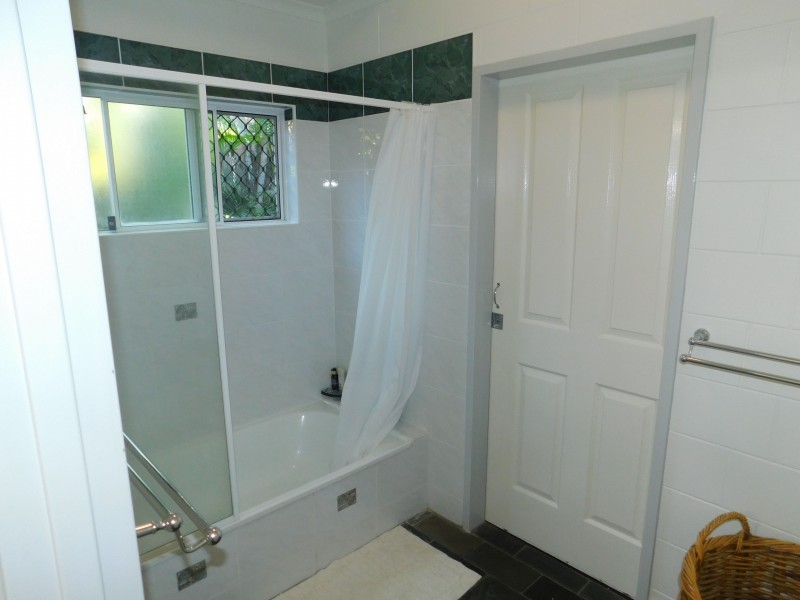 11 WHALE CL, Kewarra Beach QLD 4879