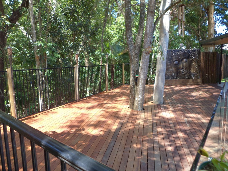 2 Petrie Close, Kewarra Beach QLD 4879