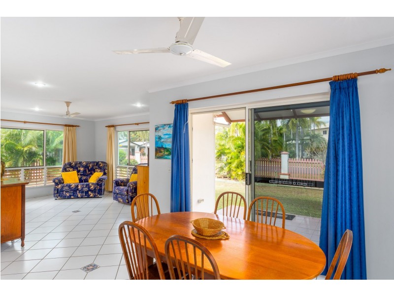 1/55 Cunningham Street, Yorkeys Knob QLD 4878