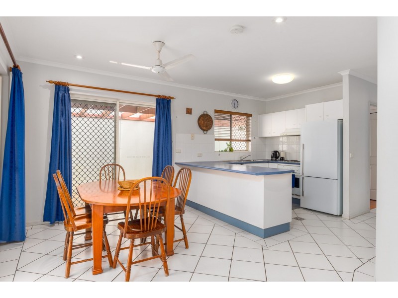 1/55 Cunningham Street, Yorkeys Knob QLD 4878
