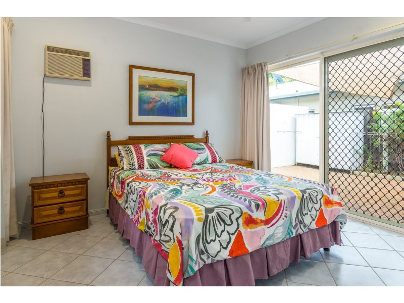 1/55 Cunningham Street, Yorkeys Knob QLD 4878
