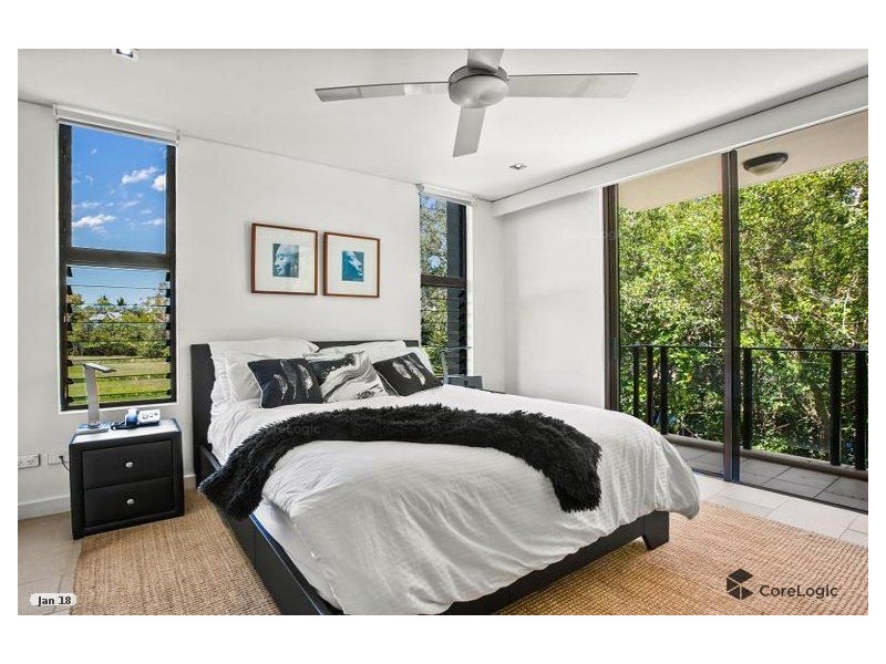 208/209/5 Triton Street, Palm Cove QLD 4879