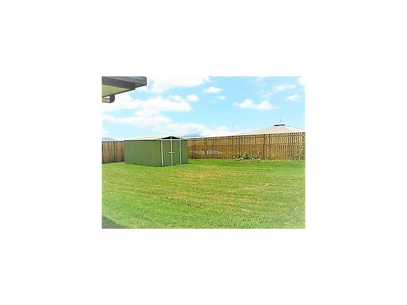 5 Cadell Street, Bentley Park QLD 4869