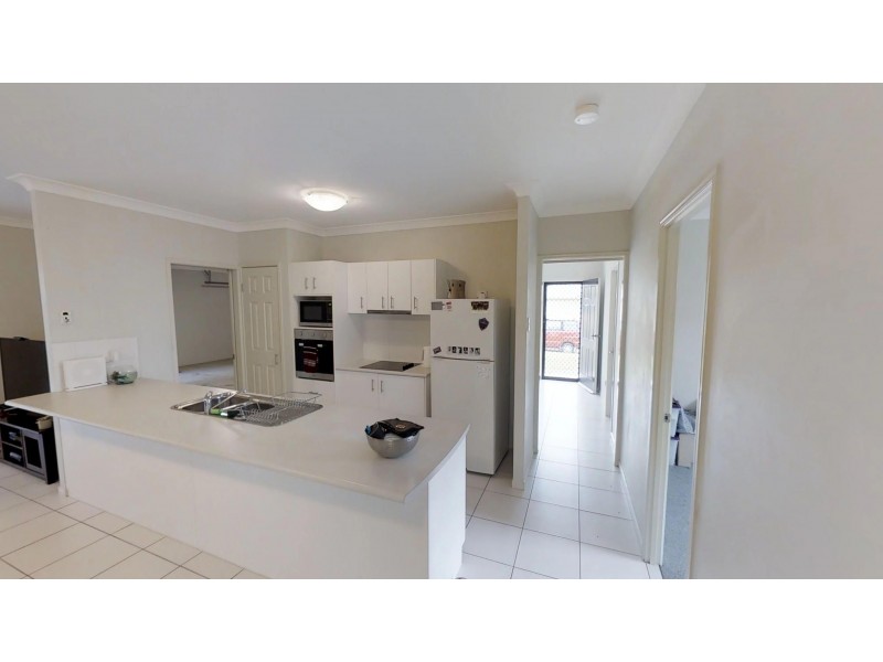 5 Cadell Street, Bentley Park QLD 4869