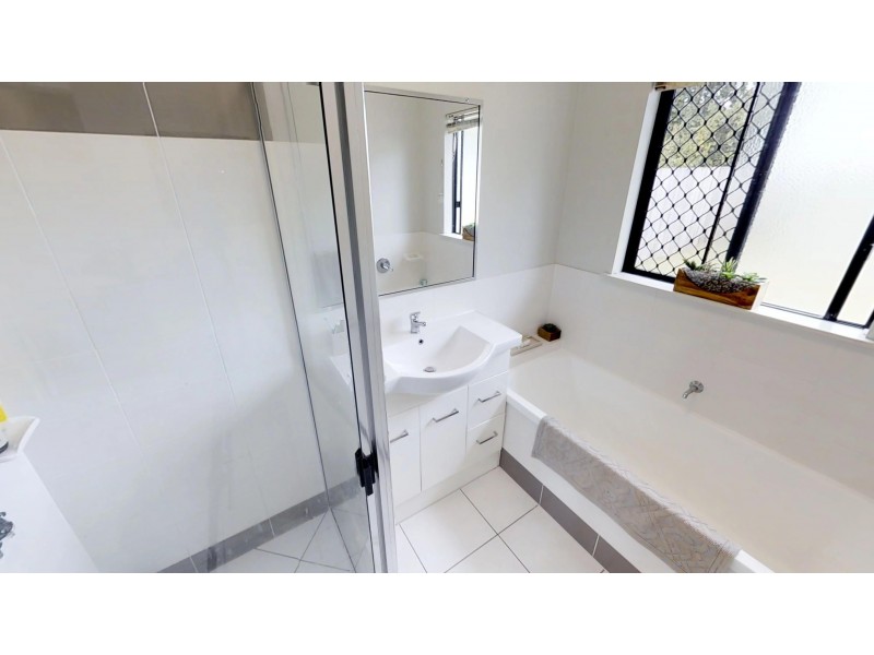 5 Cadell Street, Bentley Park QLD 4869