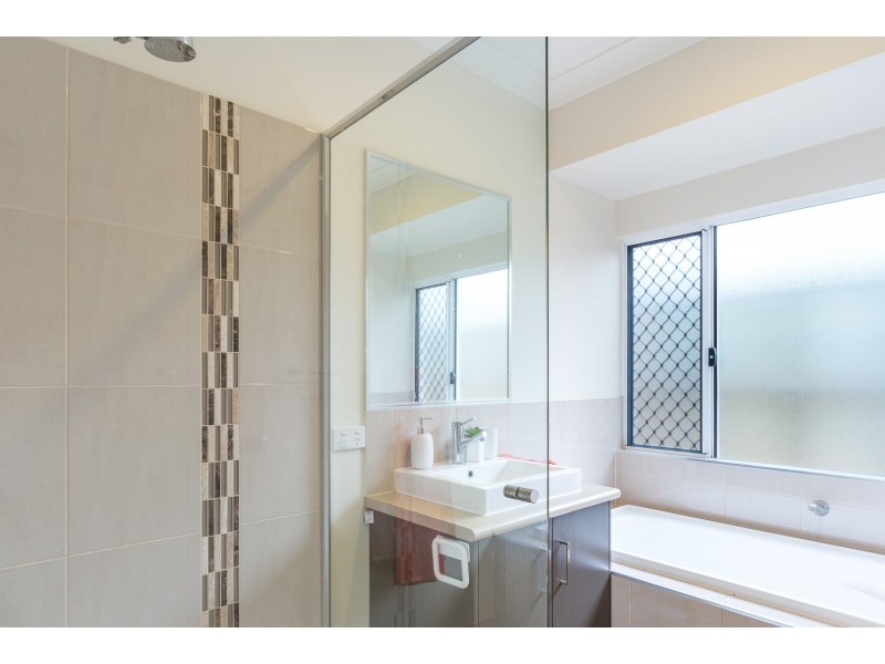 10 Myalup Close, Kewarra Beach QLD 4879