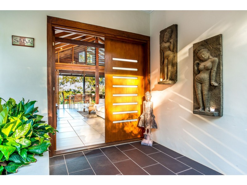 2-4 Tranquil Place, Smithfield QLD 4878