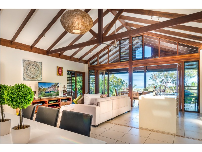 2-4 Tranquil Place, Smithfield QLD 4878