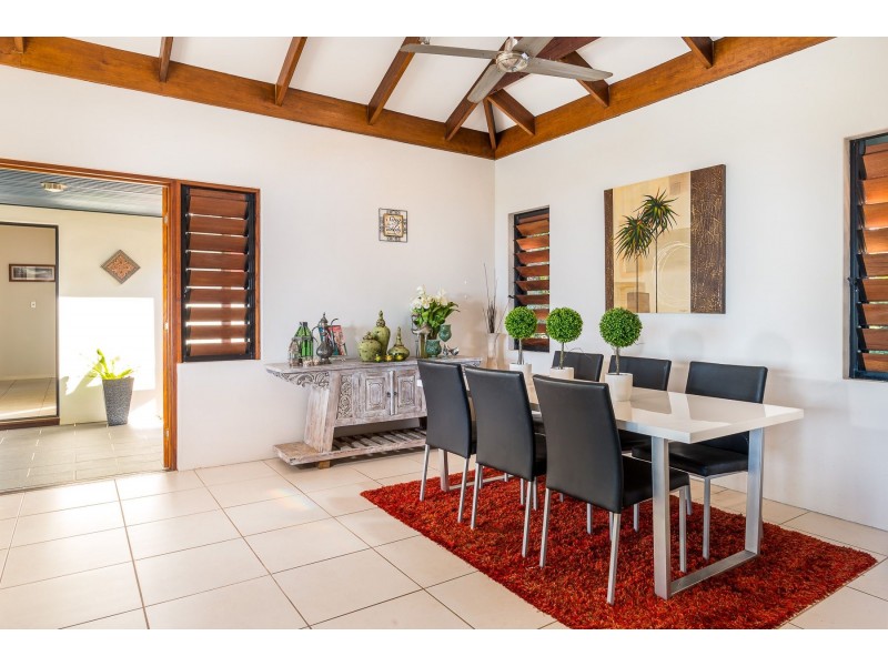 2-4 Tranquil Place, Smithfield QLD 4878