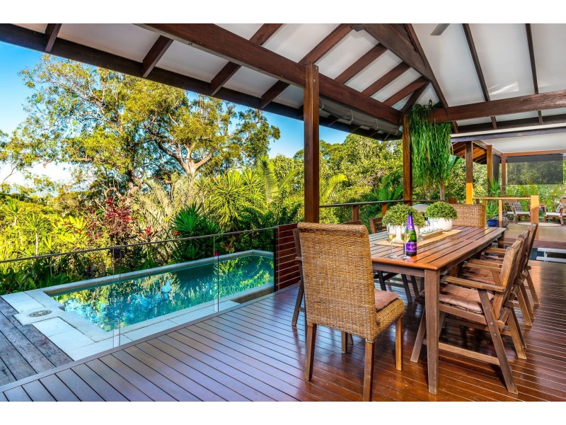 2-4 Tranquil Place, Smithfield QLD 4878