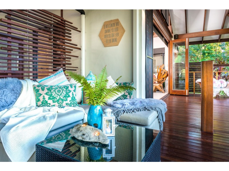 2-4 Tranquil Place, Smithfield QLD 4878