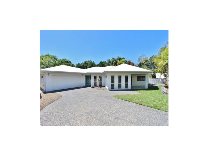 6 Sago Close, Palm Cove QLD 4879