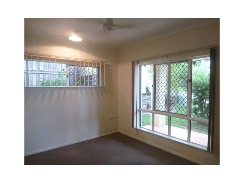 1 Sugarmill Street, Mount Sheridan QLD 4868