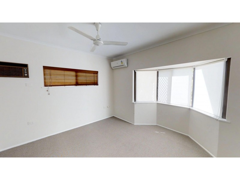 14 Beaver St, Clifton Beach QLD 4879