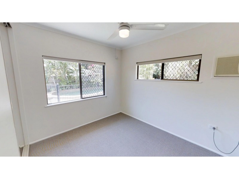 14 Beaver St, Clifton Beach QLD 4879